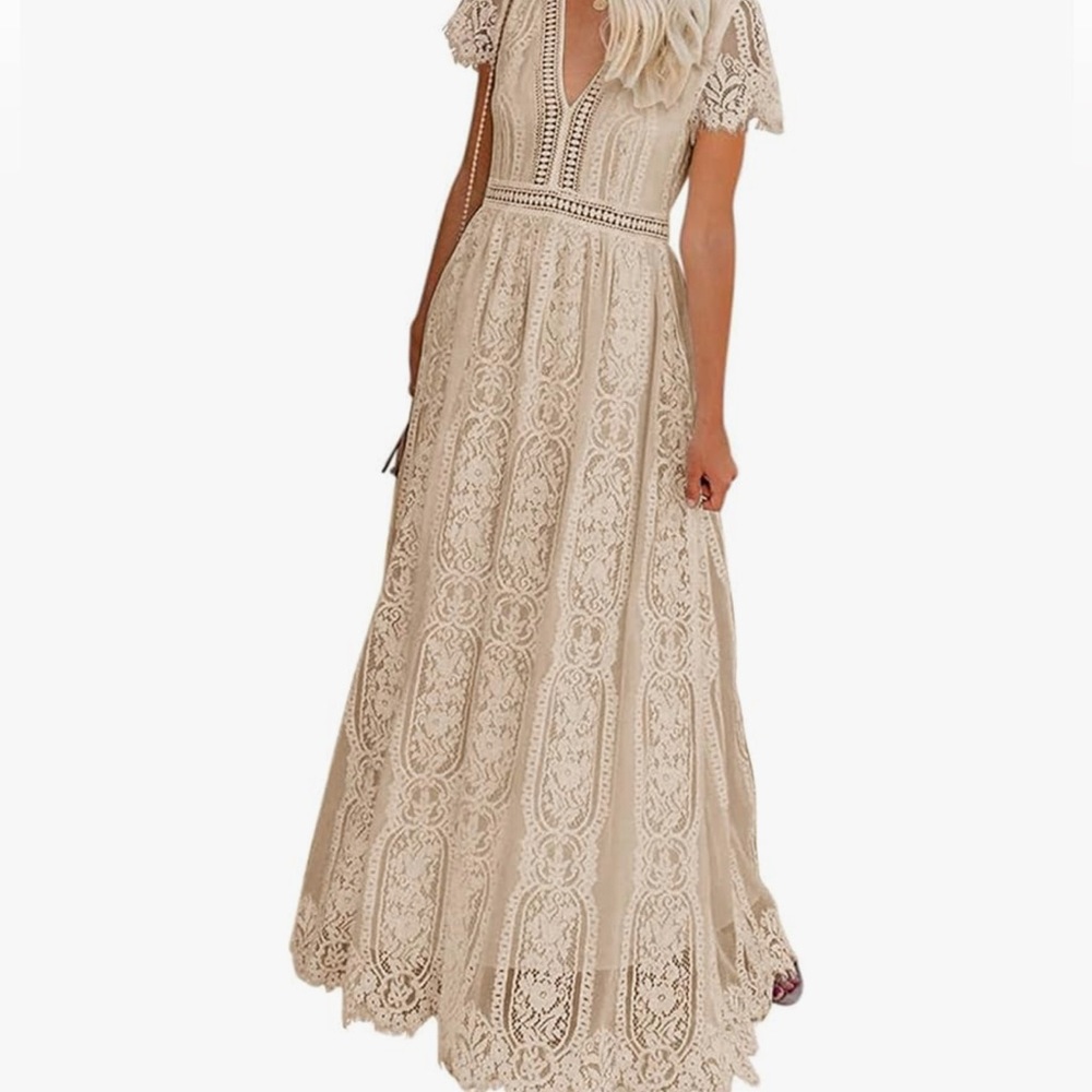 Elegant Lace Maxi Dress in Cream